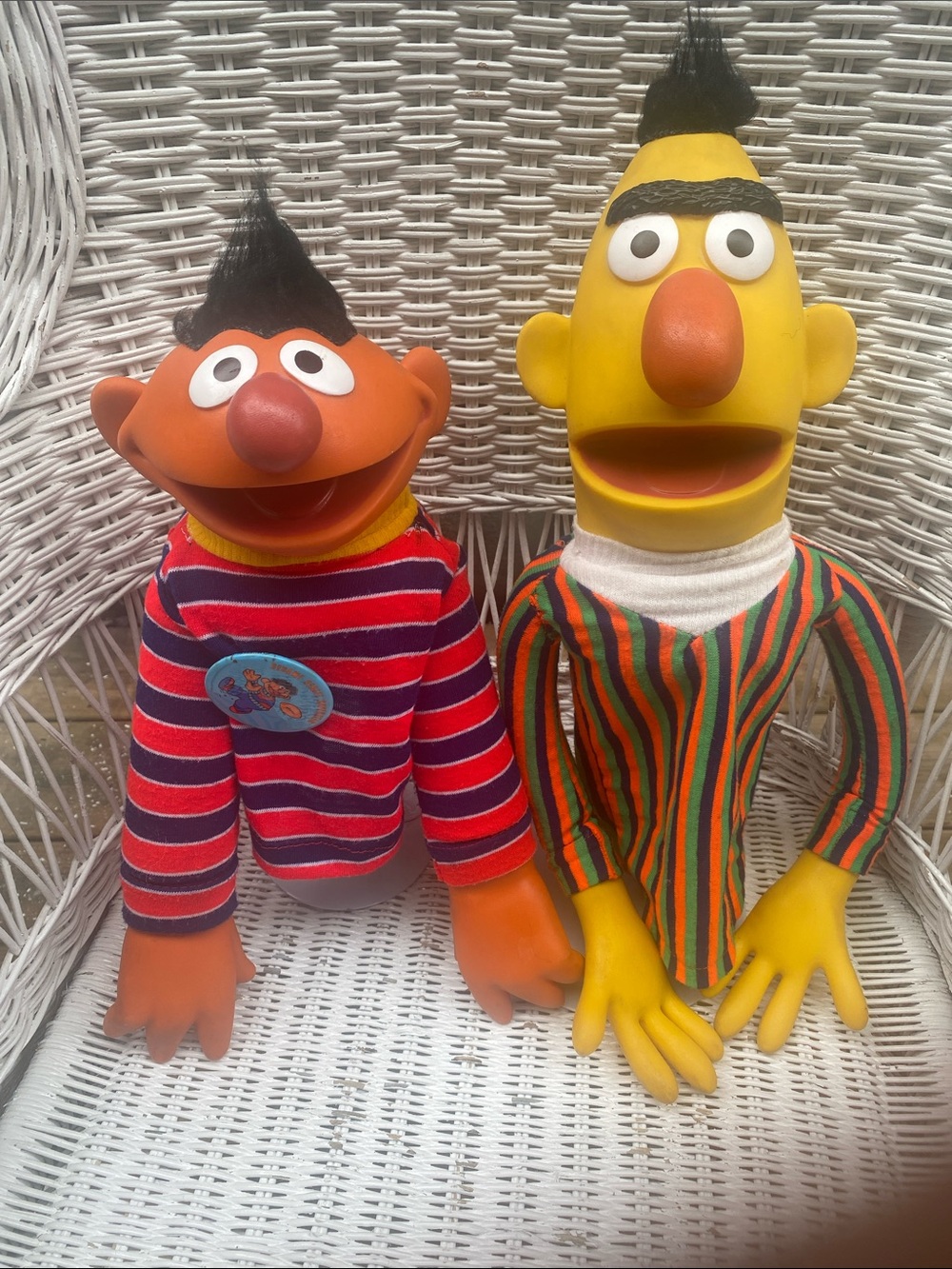 Sesame Street-Inspired Bert & Ernie Style Plush Figures - Yellow & Orange